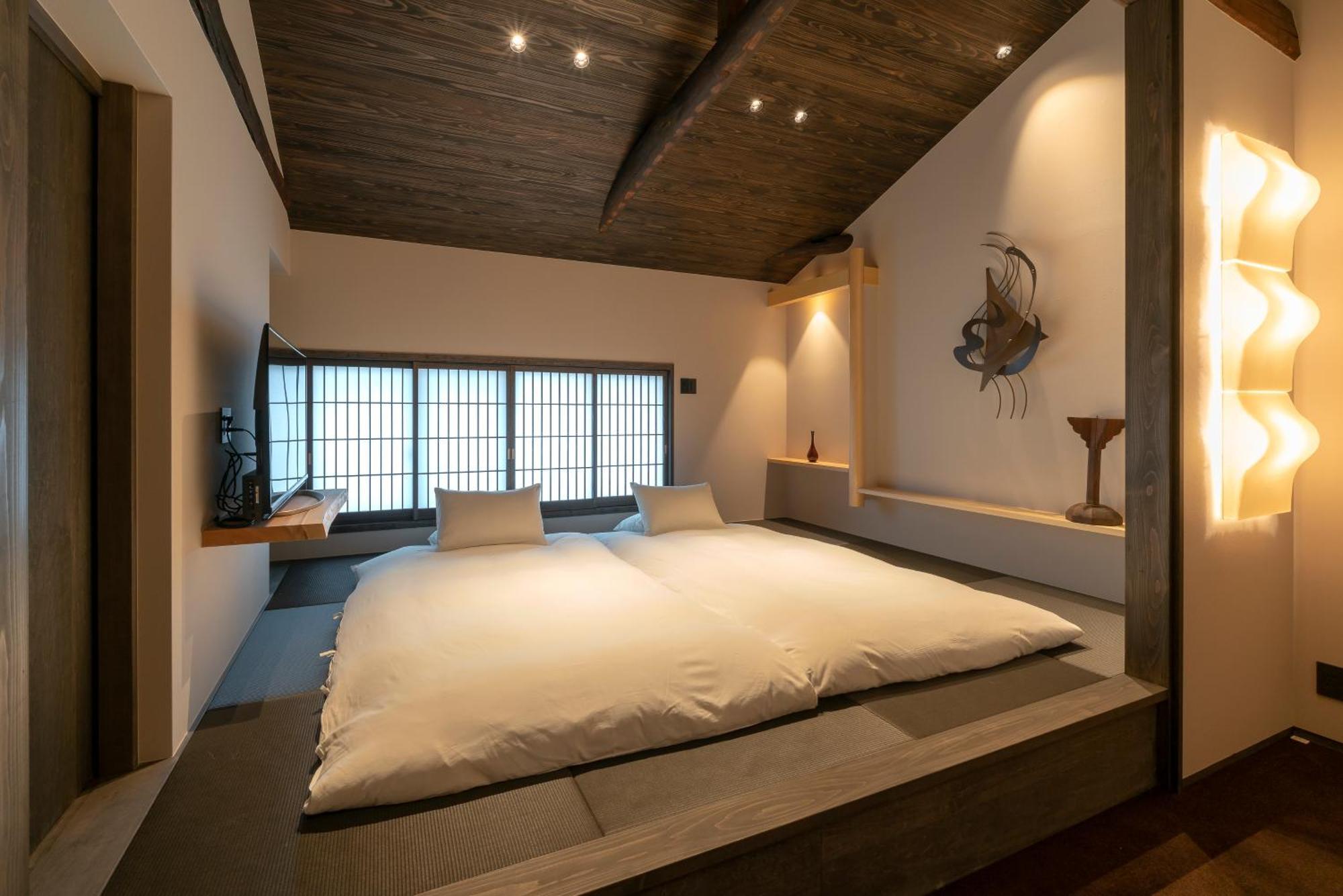 Hinaya Gojo Apartment Kyoto Room photo